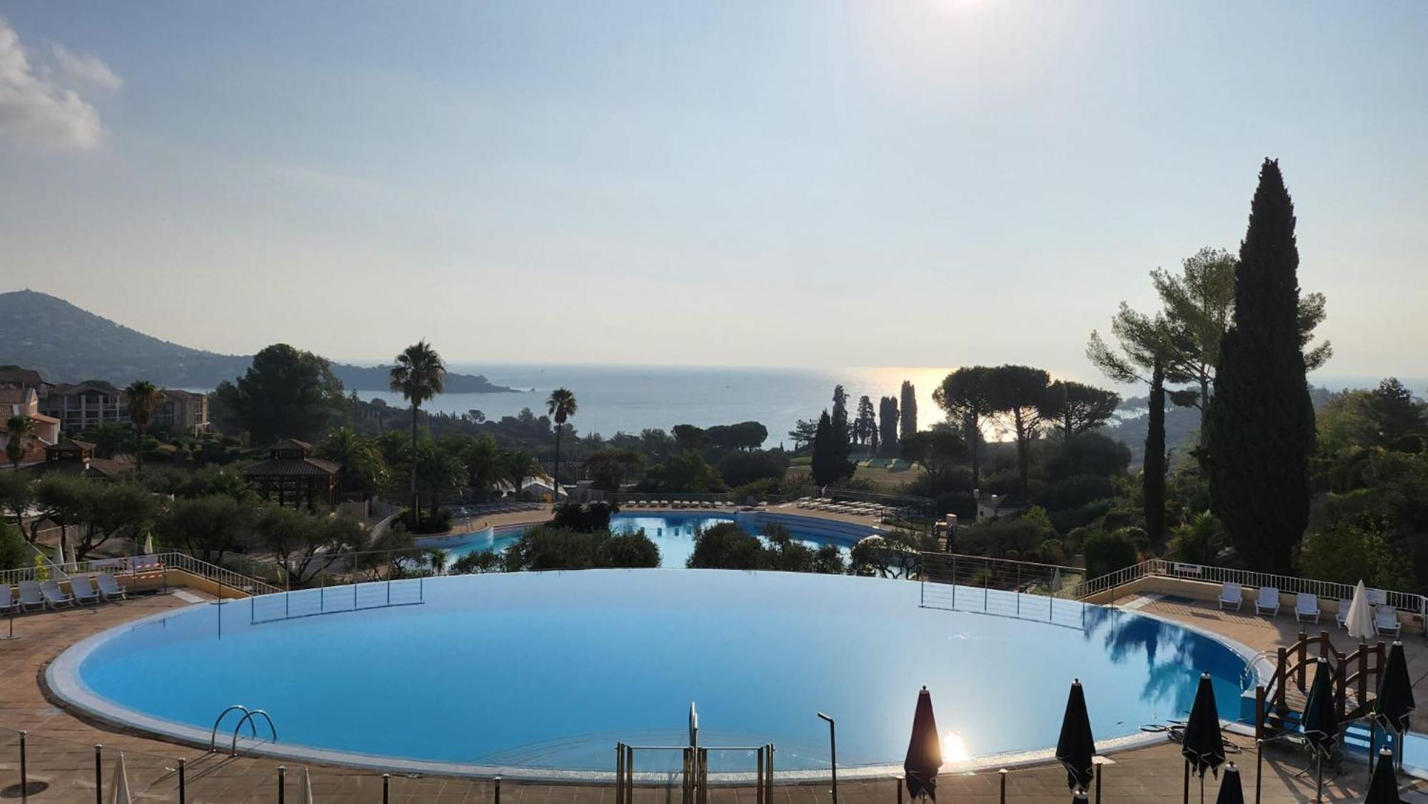 Saint-Raphael- Vue Mer Et Massif De L'Esterel Εξωτερικό φωτογραφία